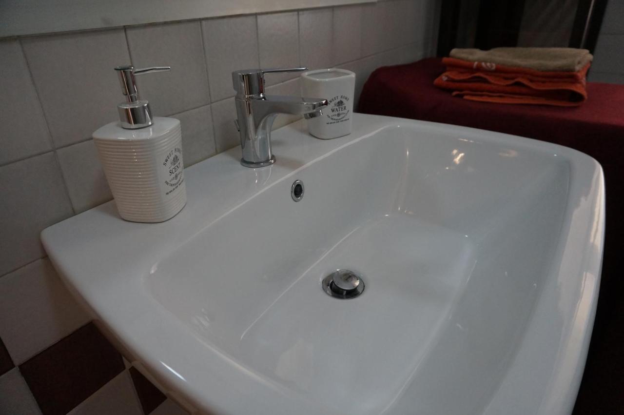 B&B Nonna Misia 살레르노 외부 사진