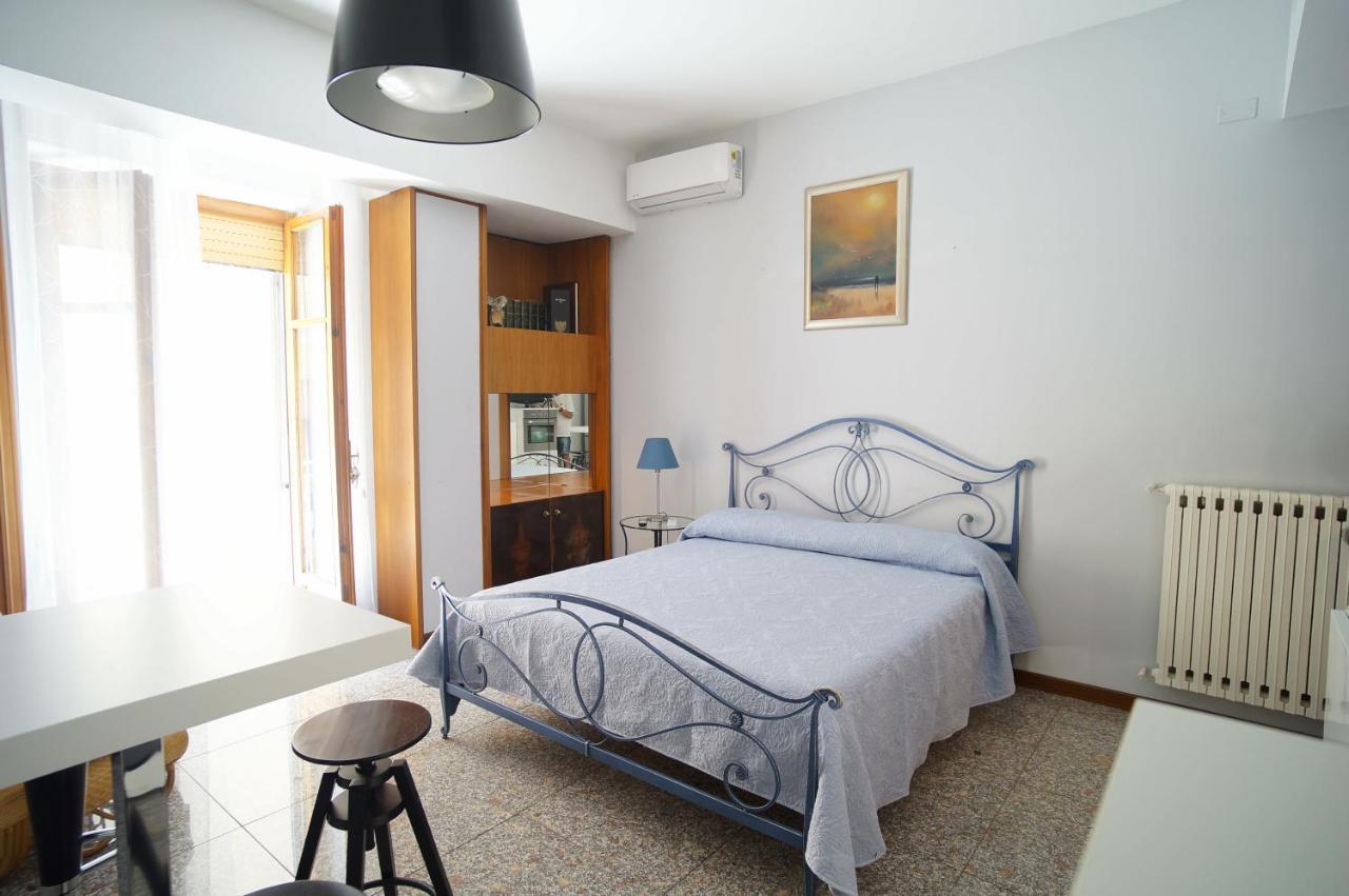 B&B Nonna Misia 살레르노 외부 사진